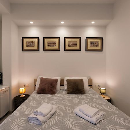 Modern Studio Apartment B 아테네 외부 사진